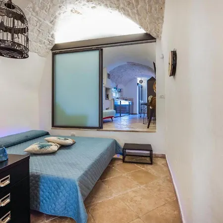 Casetta Antico Borgo 公寓 奥斯图尼